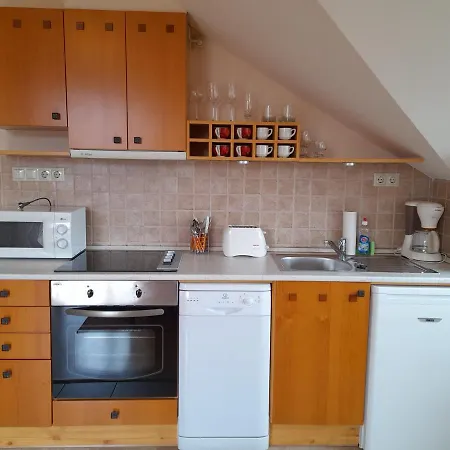 Birdland Relax Bukfurdo Apartman Bük