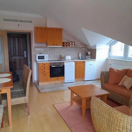 Apartament Birdland Relax Bukfurdo Apartman